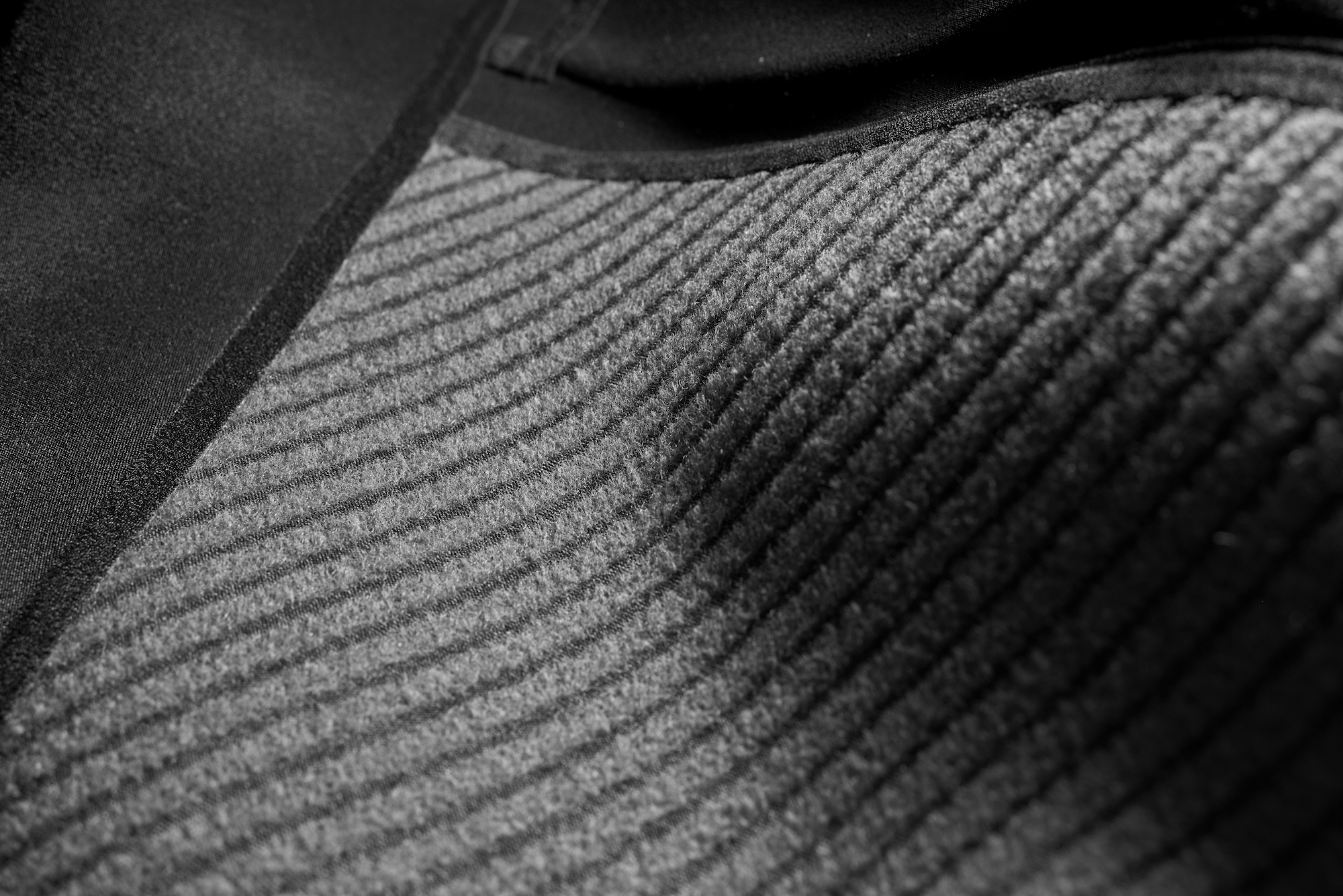 srface-wetsuit-plush-lining-hr srface-wetsuit-plush-lining-hr