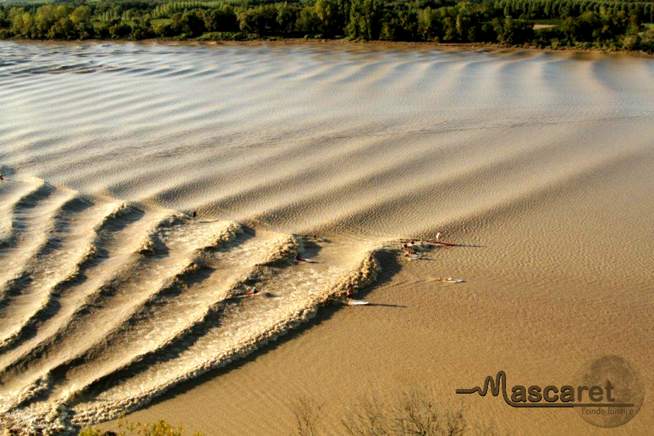 Mascaret Tidal Bore Gezeitenwelle Mascaret Tidal Bore Gezeitenwelle