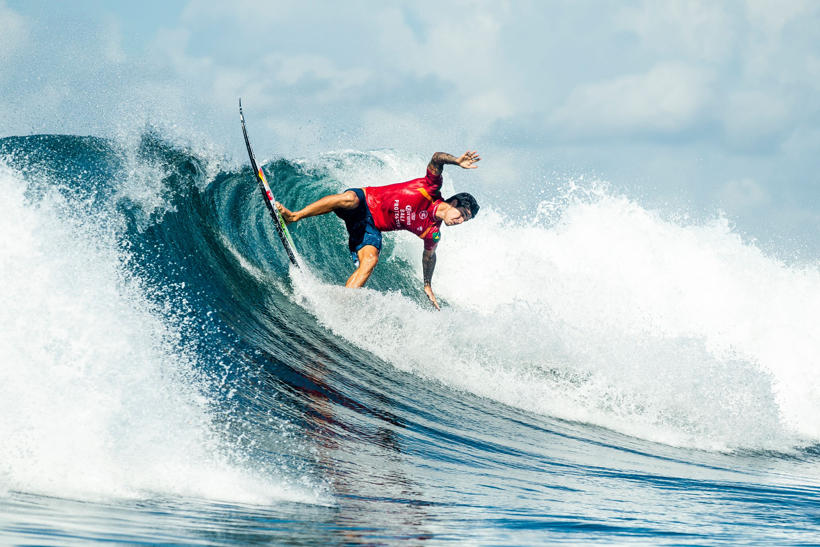 Gabriel Medina credit: WSL / Dunbar