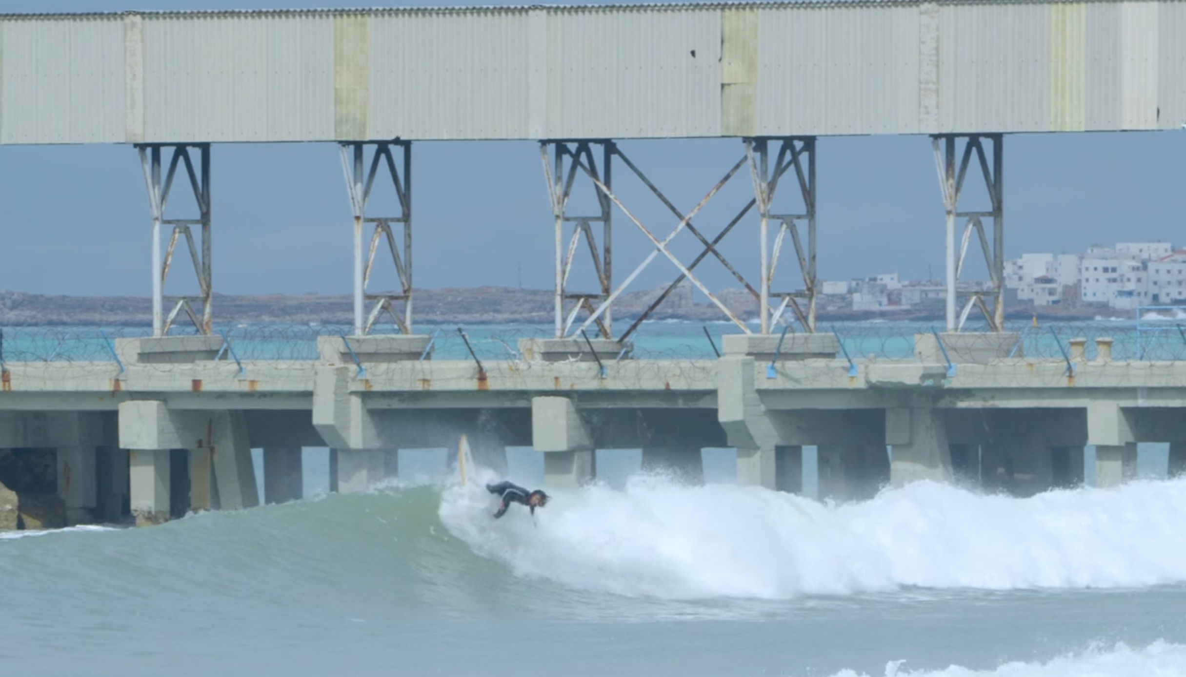 Adrien Toyon surf Libanon