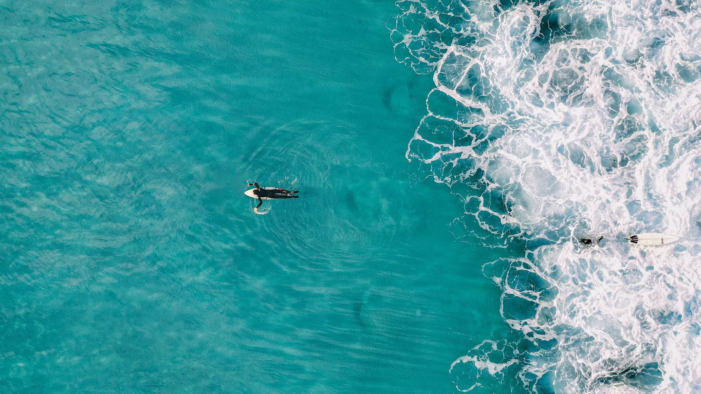 http___d2hl4mfiesch9e.cloudfront.net_surfersmag_wp-content_uploads_2019_05_blue-4145659_1920