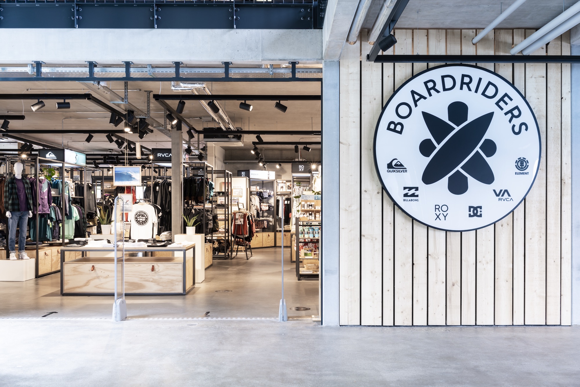 Alaia Bay Wavegarden Schweiz