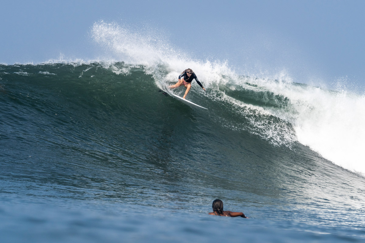 Sunzal_Free_Surf_ph_Sean_Evans_ph-49