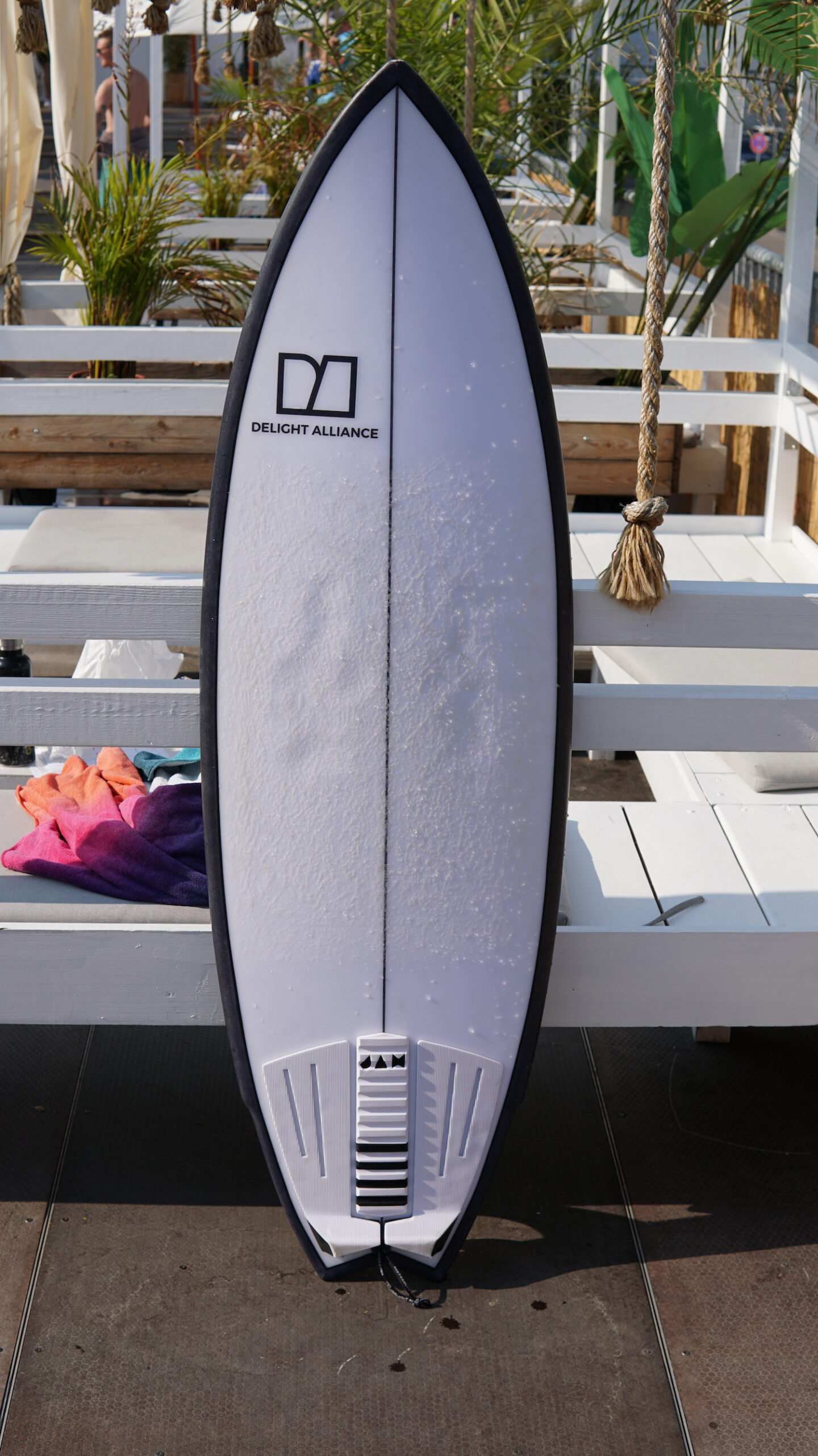 Delight Alliance Surfboards HooDoo Swallow Delight Alliance Surfboards HooDoo Swallow