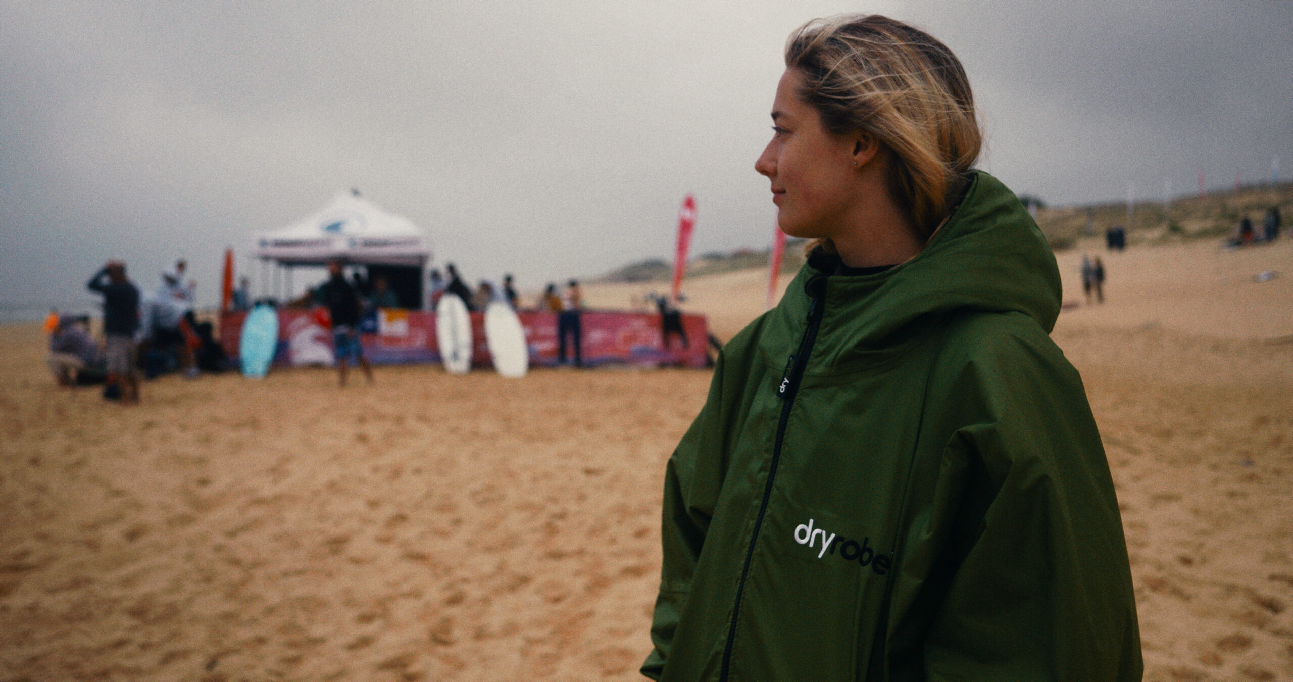 Dryrobe beim Contest und Regen