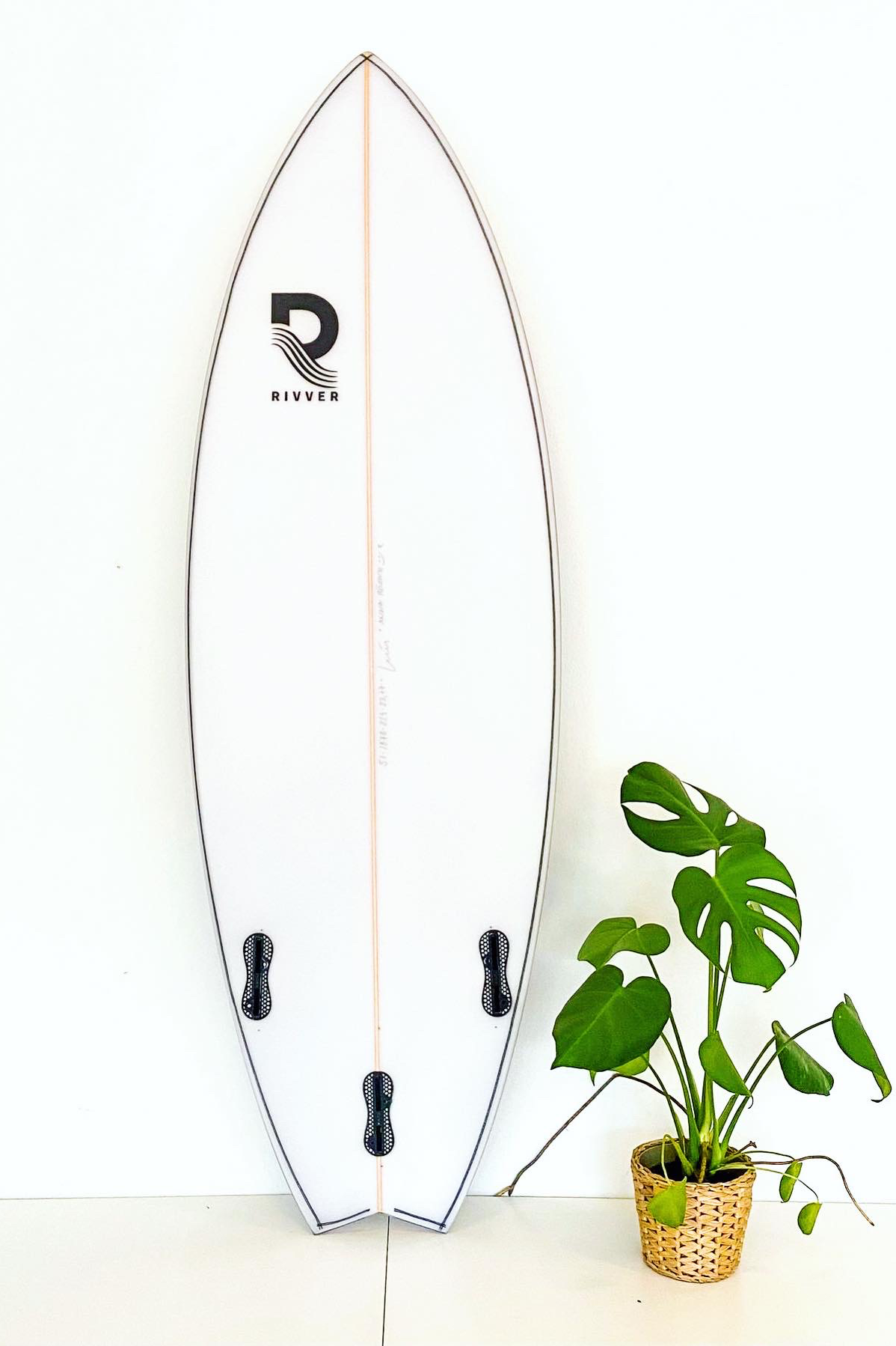 Rivver Surfboards Valeska Schneider