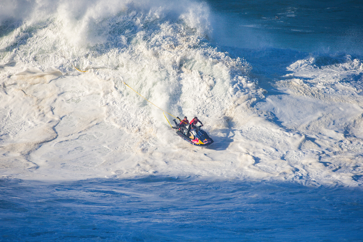 TUDOR Nazaré Tow Surfing Challenge presented by Jogos Santa Casa TUDOR Nazaré Tow Surfing Challenge