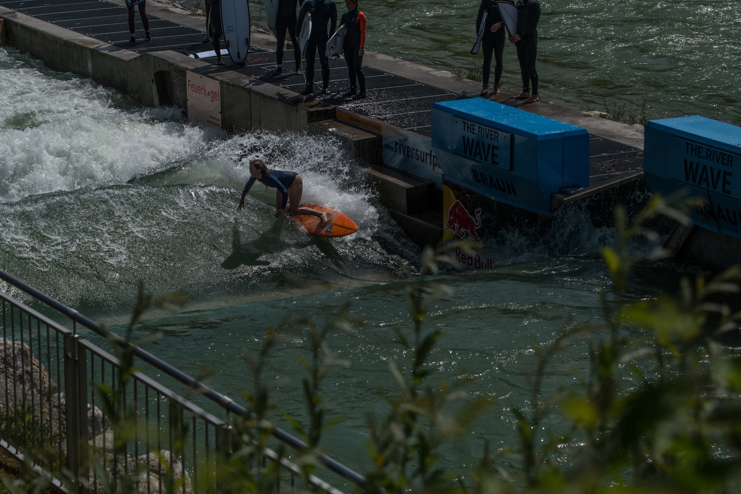 SURFERS TESTIVAL Riverwave Ebensee