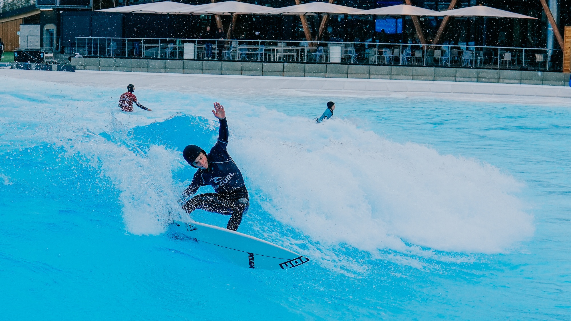 Red Bull Under My Wiiings Leon Glatzer-Noah Hoch