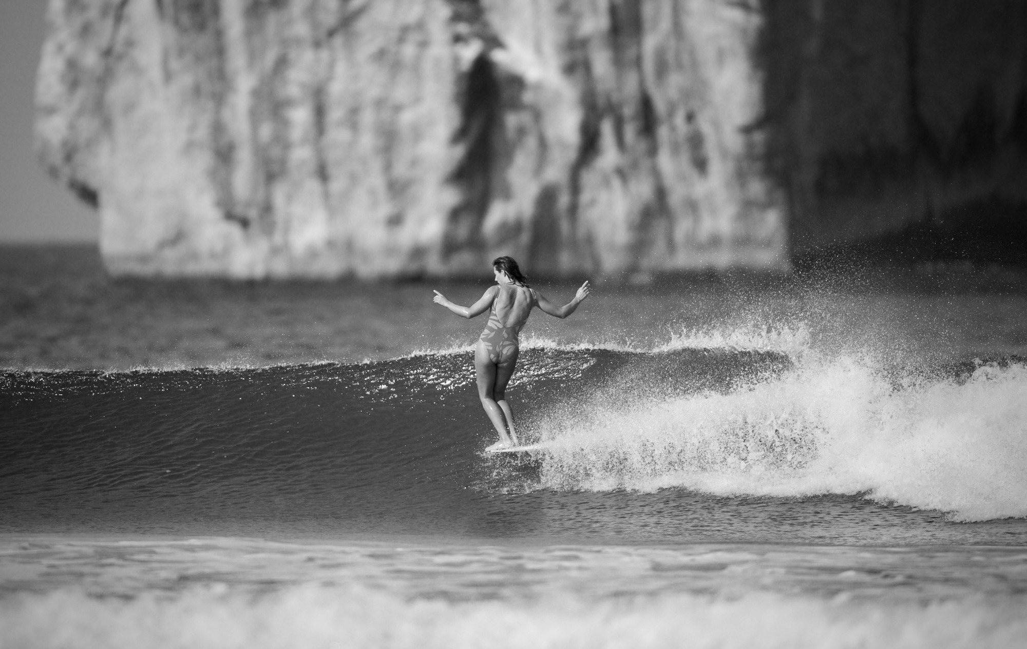 Premierentour YI-WO by Thomas Campbel