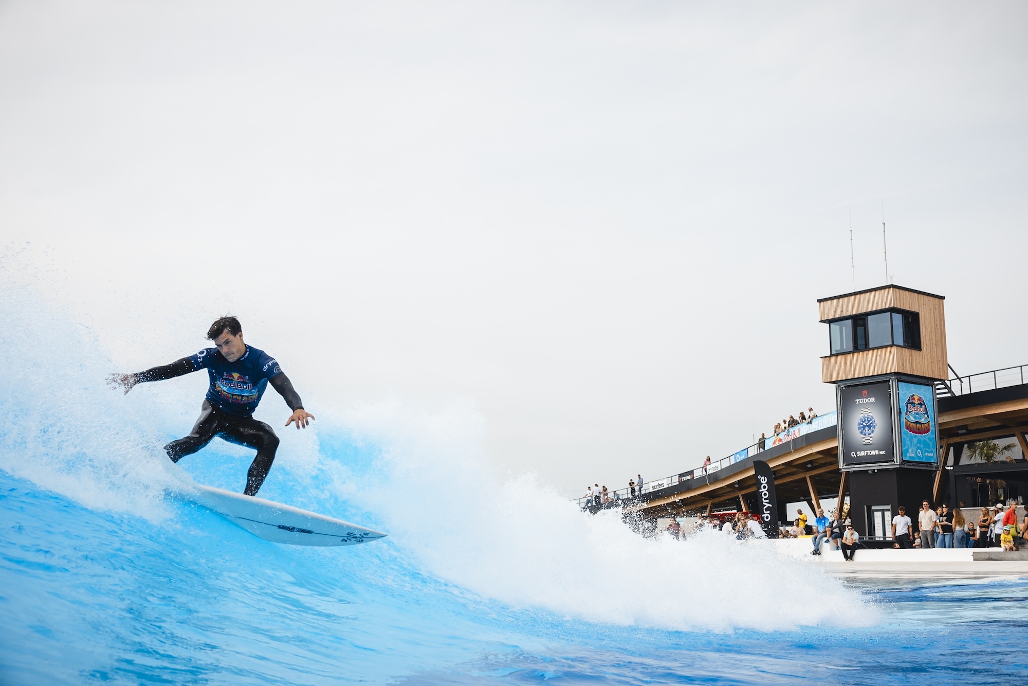 Mo Schreiber O2 Surftown MUC