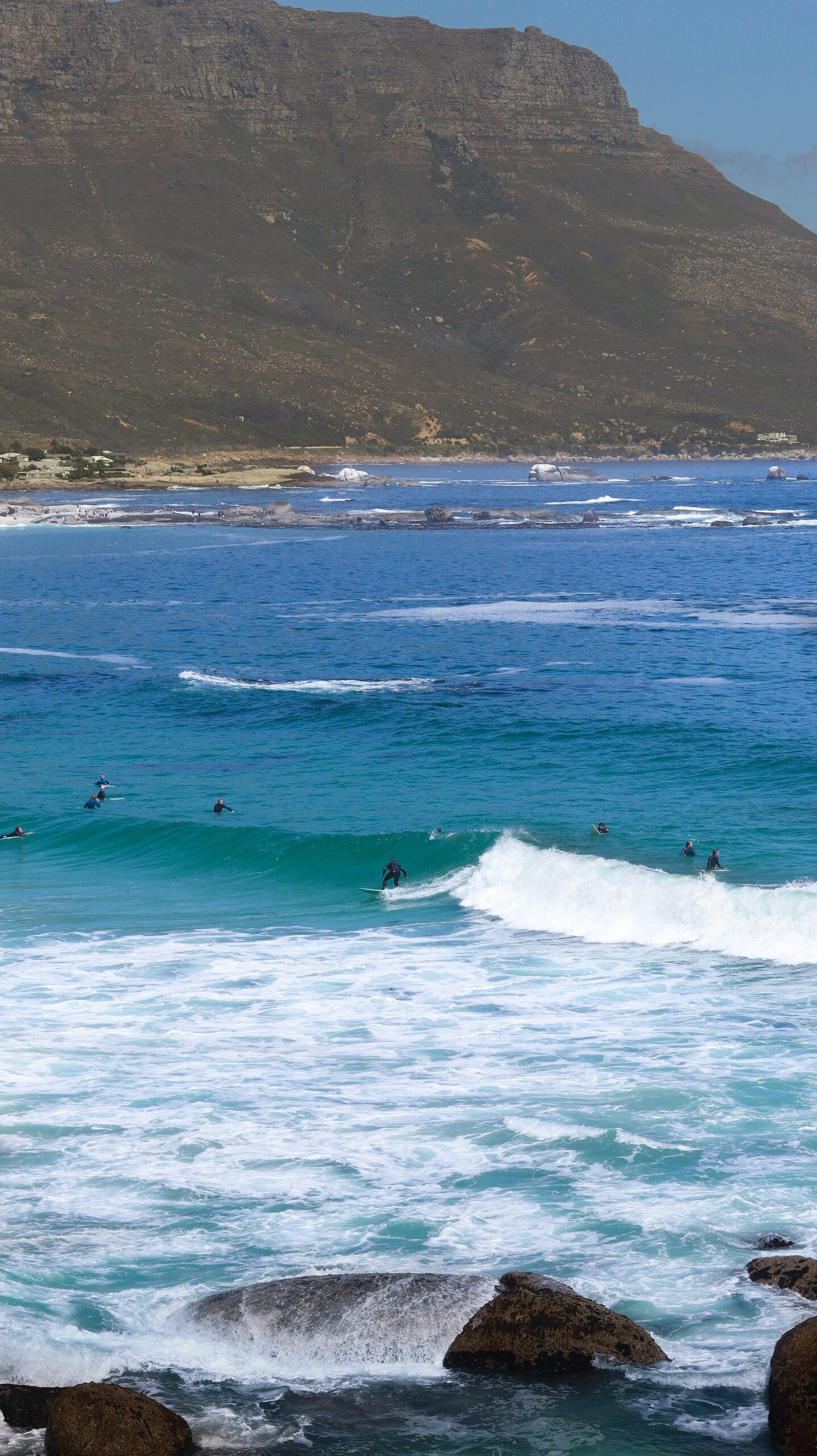 Surfen in Kapstadt – die besten Spots zum Wellenreiten (auch für Anfänger)