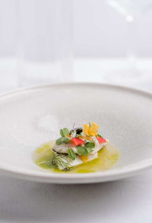 Zeebaarsfilet met salmorigliosaus - listing image