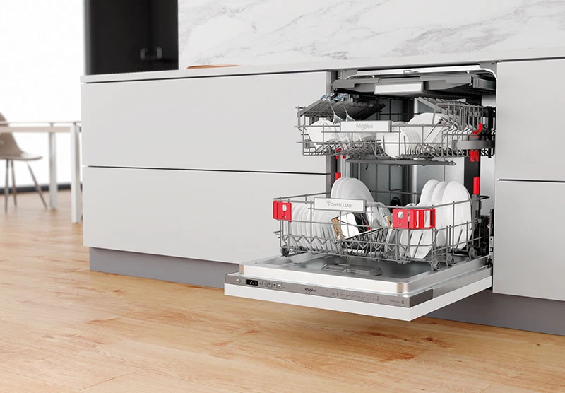 Mauvaises odeurs lave-vaisselle : que faire ?