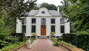 Self-Love: 30 Positive Affirmations for September