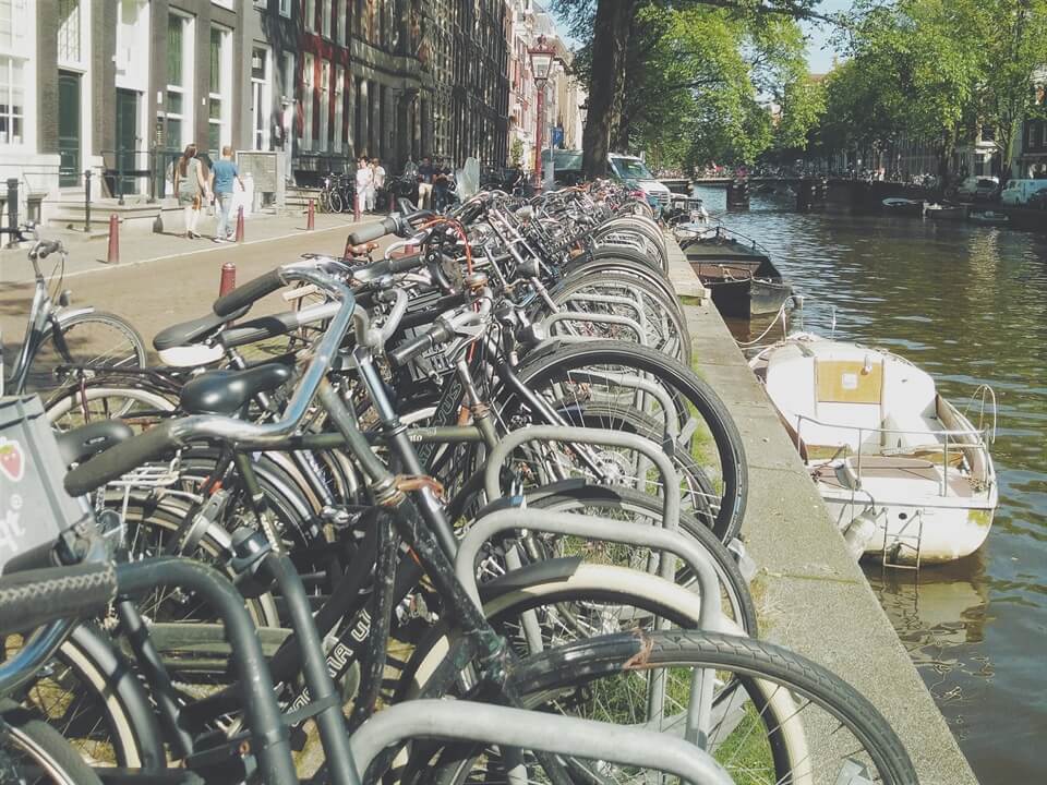 Amsterdam Travel: A Short History of Cycling in the Netherlands