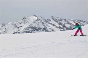 Travel Advice: Tips for Planning a Ski Trip with a Toddler