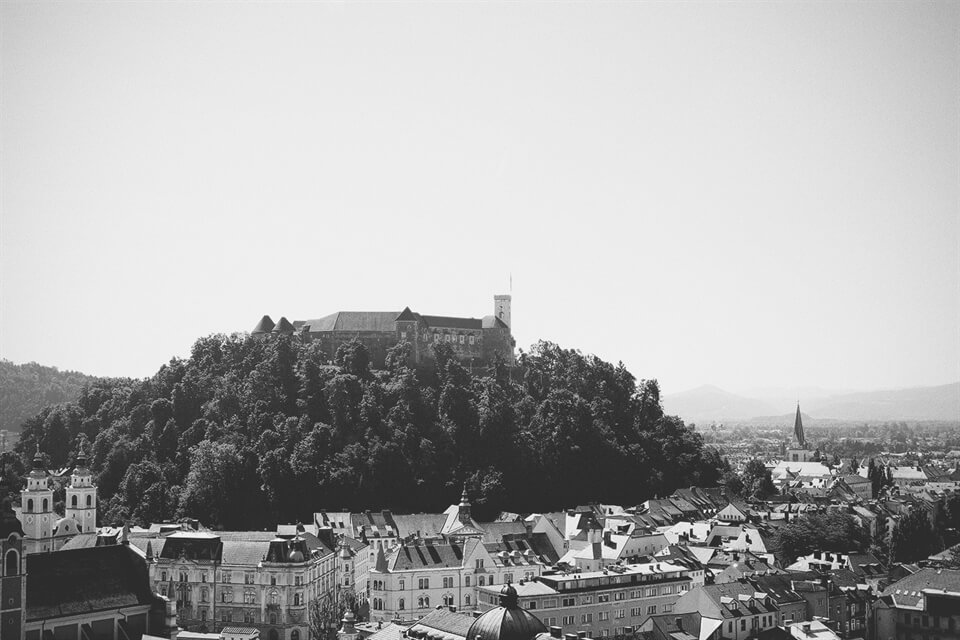 Travel Fiction: Waiting at the Bank of Ljubljana