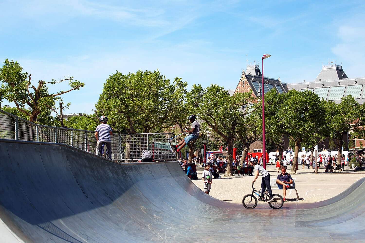 Amsterdam Travel: Visiting Amsterdam with Kids - An In-depth Guide by Local Parent