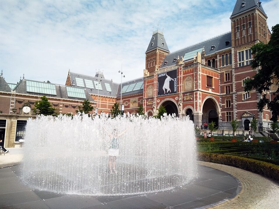 amsterdam travel free art