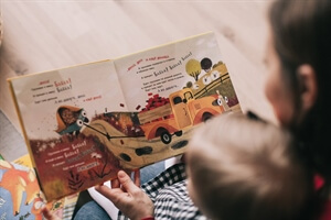 On Motherhood: Tips for Raising Bilingual Kids