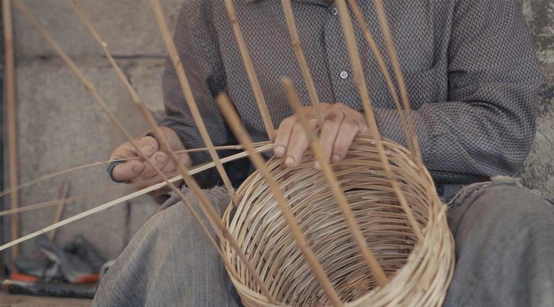 2017 12 04 atharna basket weaving hero 02