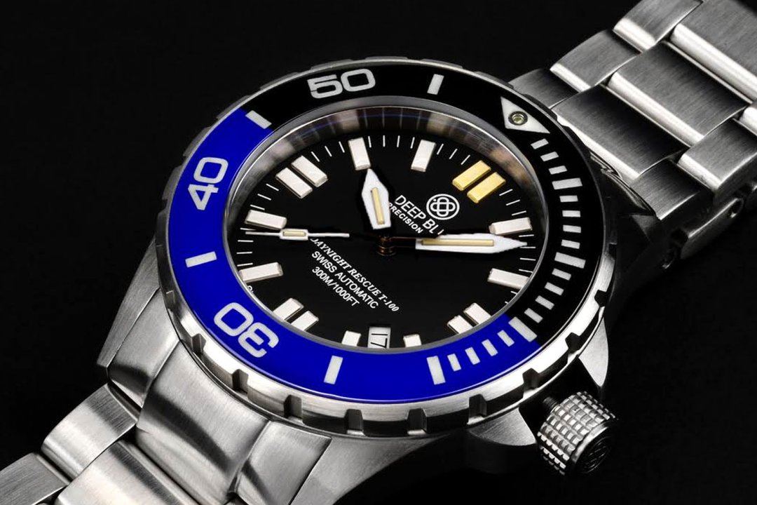 deep-blue-batman-blue-black-watch.jpg deep-blue-batman-blue-black-watch.jpg