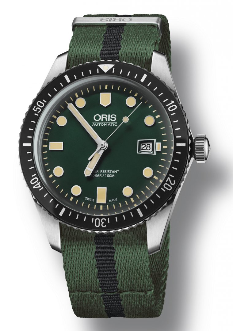 Oris-Divers-Sixty-Five-Green-5.jpg