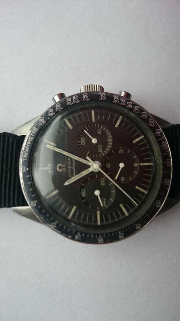 Omega Speedmaster 105.002.jpg