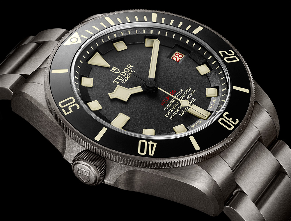 Tudor-Pelagos-LHD-Left-Handed-Numbered-Edition-watch-4.jpg Tudor-Pelagos-LHD-Left-Handed-Numbered-Edition-watch-4.jpg