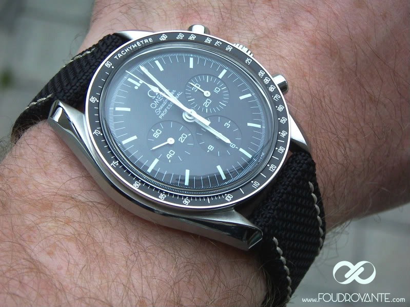 Omega-Speedmaster-5.jpg