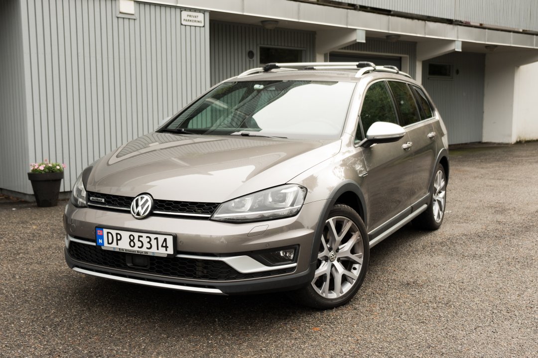 Alltrack.jpg Alltrack.jpg