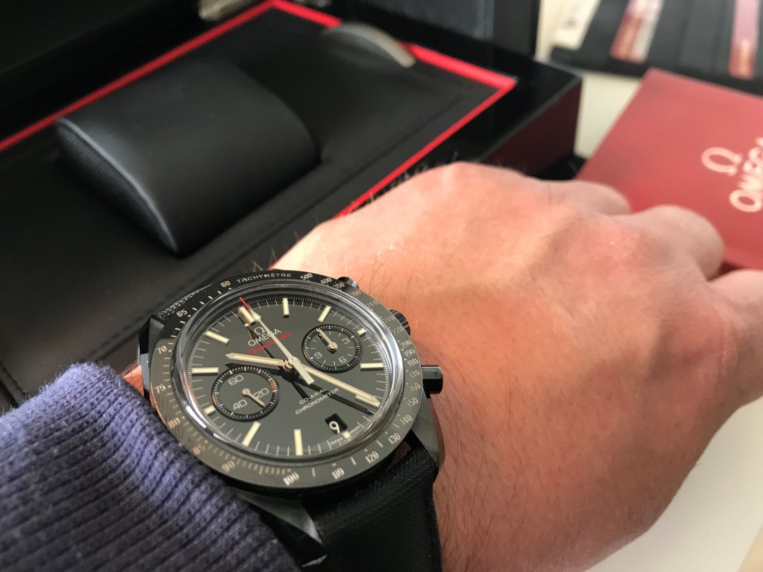 Omega Speedmaster DSOTM 1.jpg