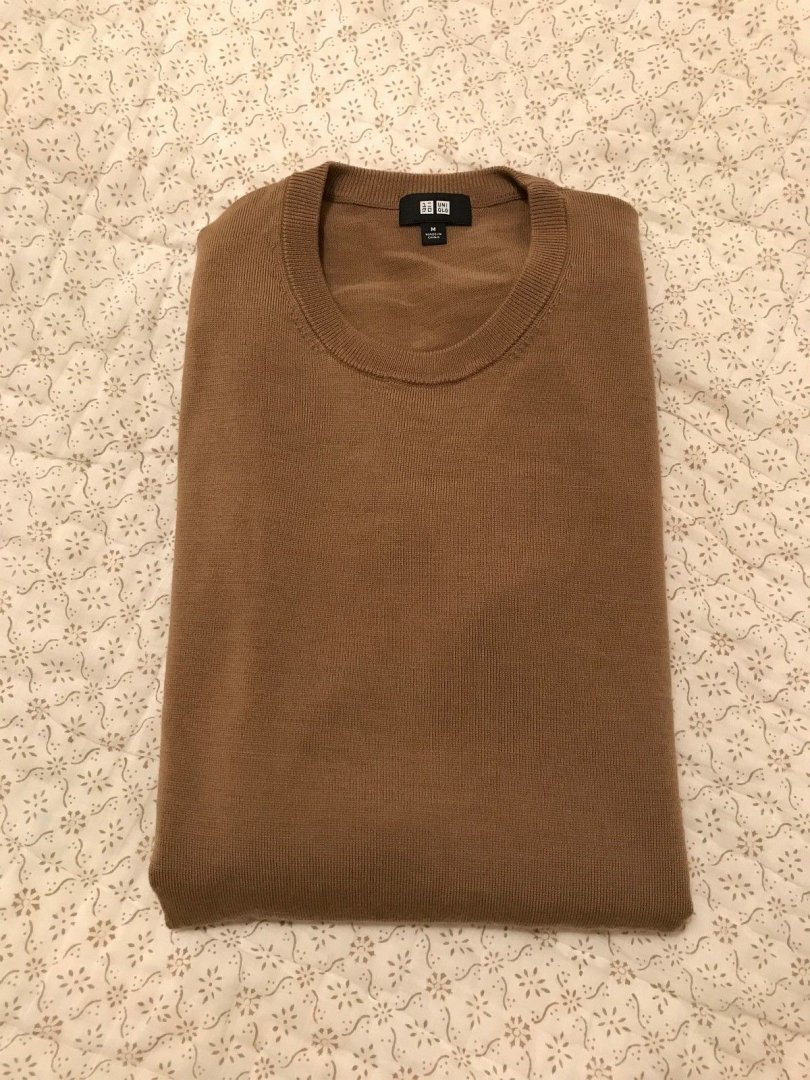 Uniqlo.jpg Uniqlo.jpg