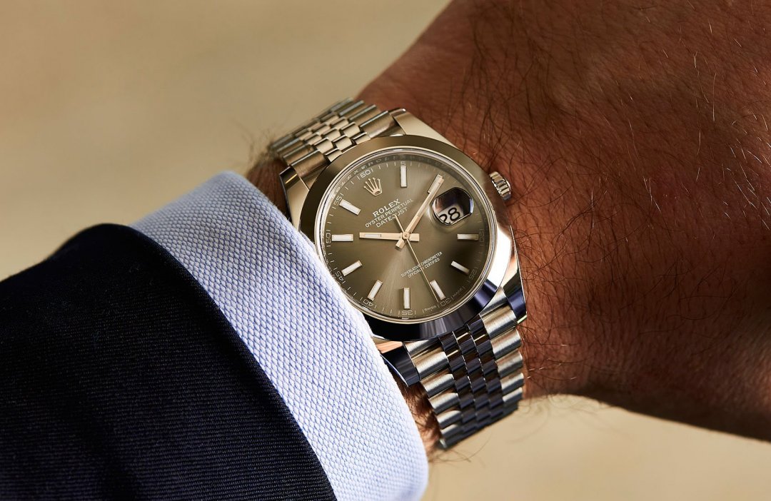 Rolex-Datejust-41-steel-1-845x550@2x.jpg