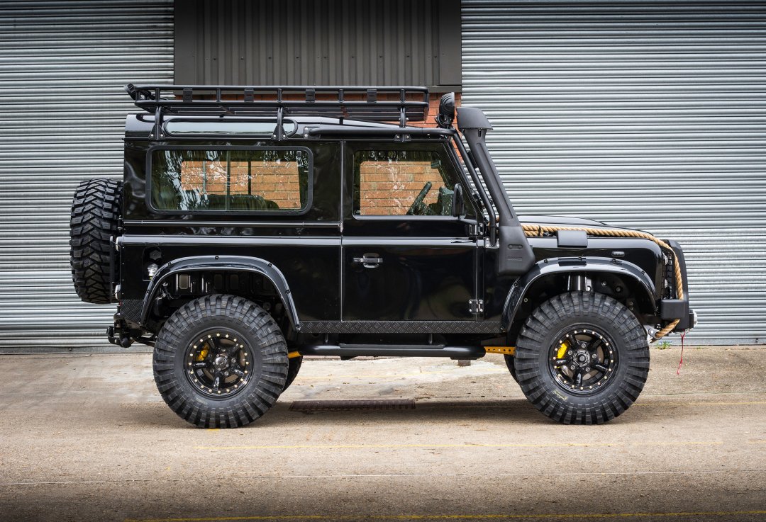 tweaked-defender1.jpg