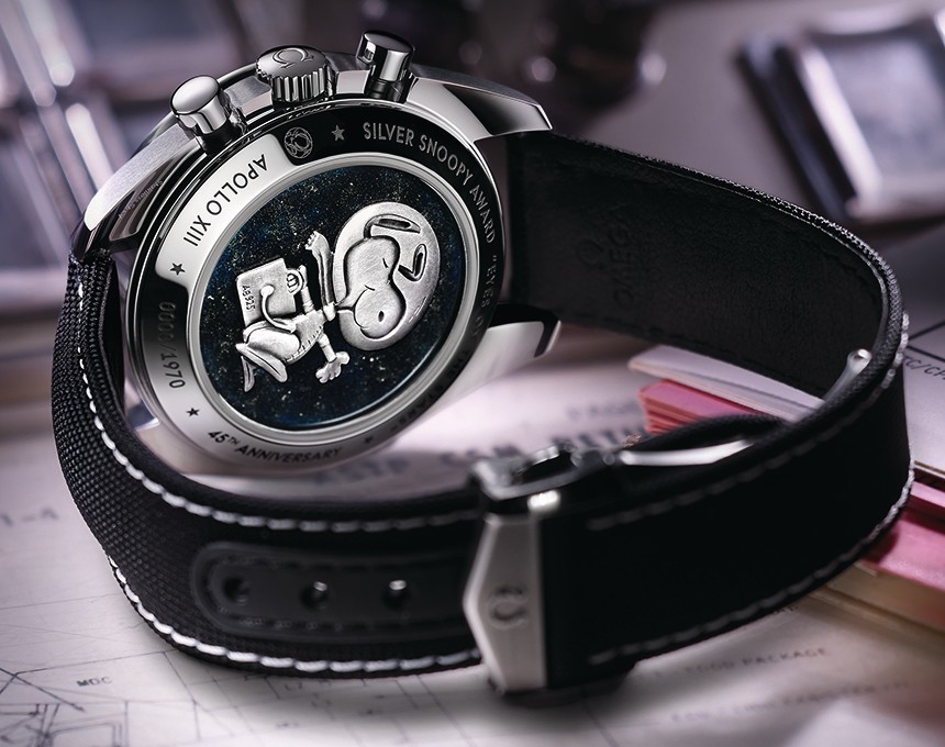 Omega-Speedmaster-Silver-Snoopy-Award-LE-2.jpg Omega-Speedmaster-Silver-Snoopy-Award-LE-2.jpg