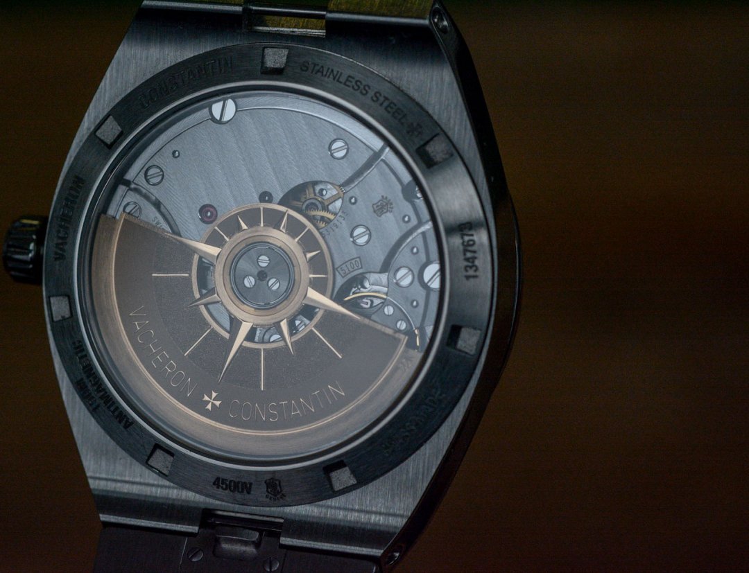 Vacheron-Constantin-Overseas-Automatic-4500V-13.jpg