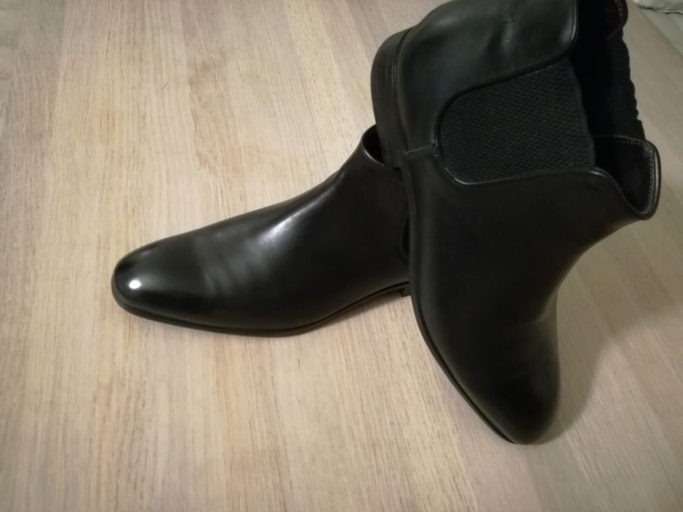 l_1301603104.jpg l_1301603104.jpg