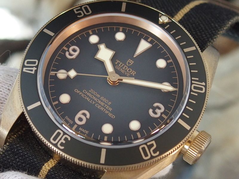 tudorbronzedial_zpst2efyeph.jpg