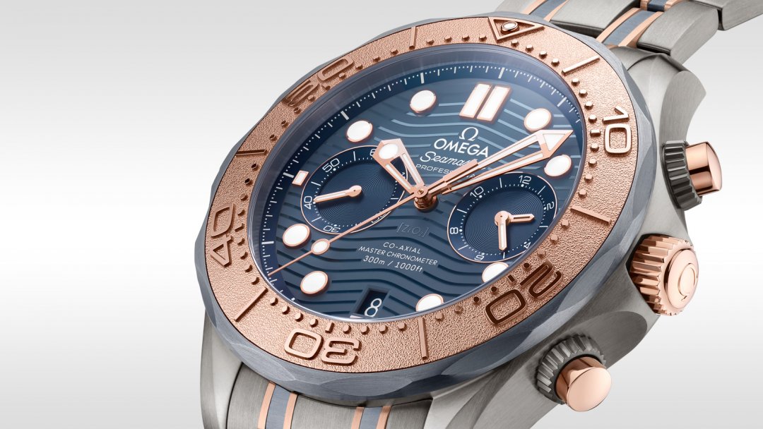 omega-seamaster-diver-300m-21060445103001-gallery-2-large.jpg