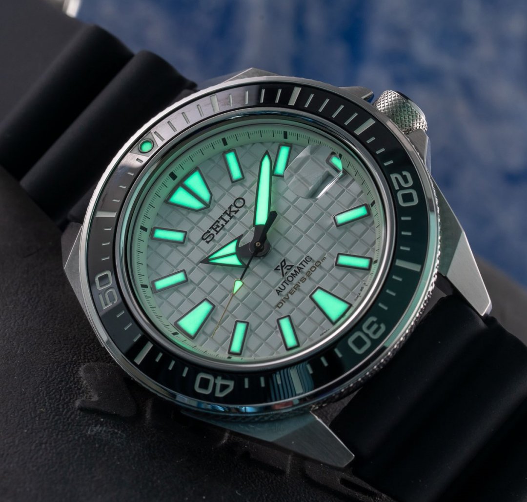 Seiko-Prospex-SRPE37K1.003.jpg Seiko-Prospex-SRPE37K1.003.jpg