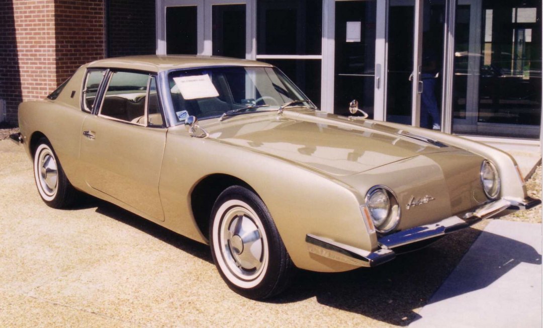 1963_Studebaker_Avanti_gold_at_Concord_University.jpg