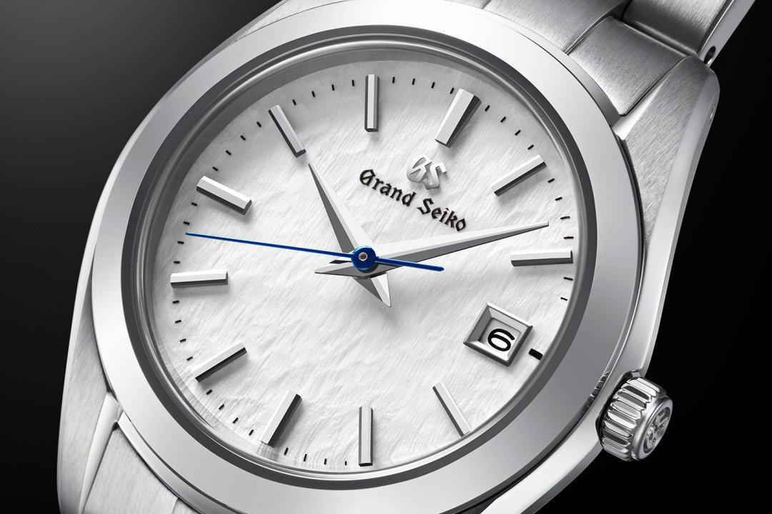 STGF359_dial_web.jpg