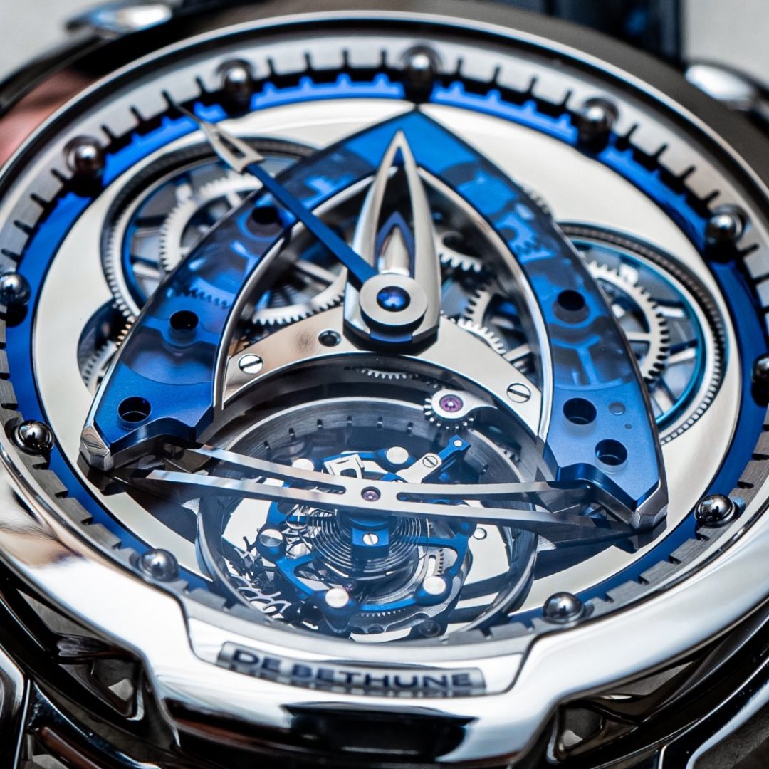 De-Bethune-DB28-Steel-Wheels-Sapphire-Tourbillon-4-1104x1104.jpeg