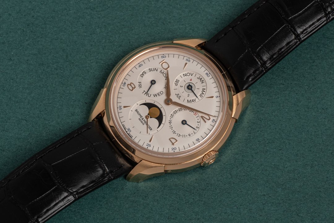 baume-et-mercier-clifton-perpetual-calendar-4.jpg