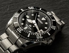 Grand-Seiko-Quartz-Diver-SBGX117-4-1024x683.jpeg