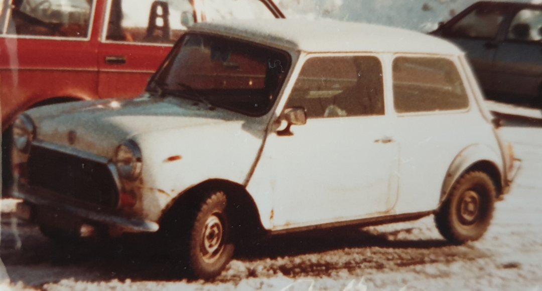 Min foerste bil-72 Austin Mini 1000.jpg