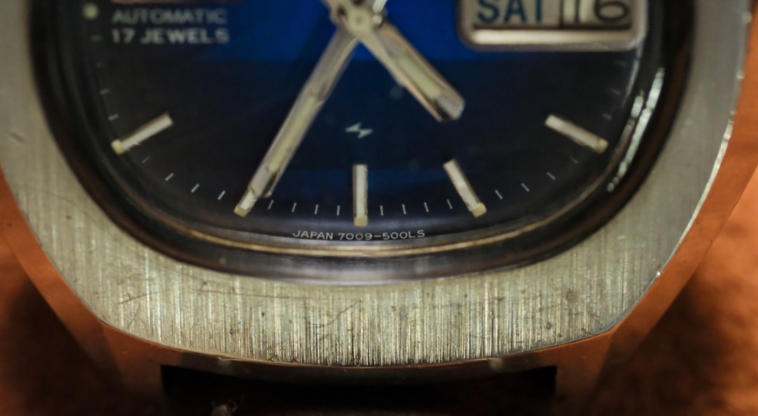 seiko_7009-5001-4.jpg