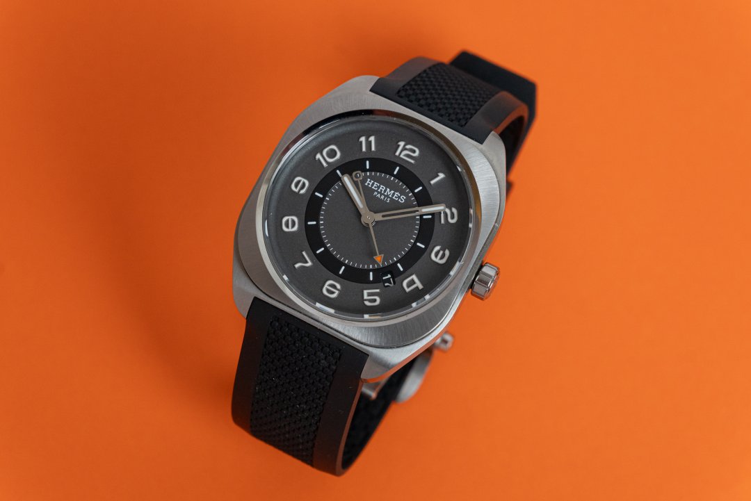 hermes-h08-2.jpg